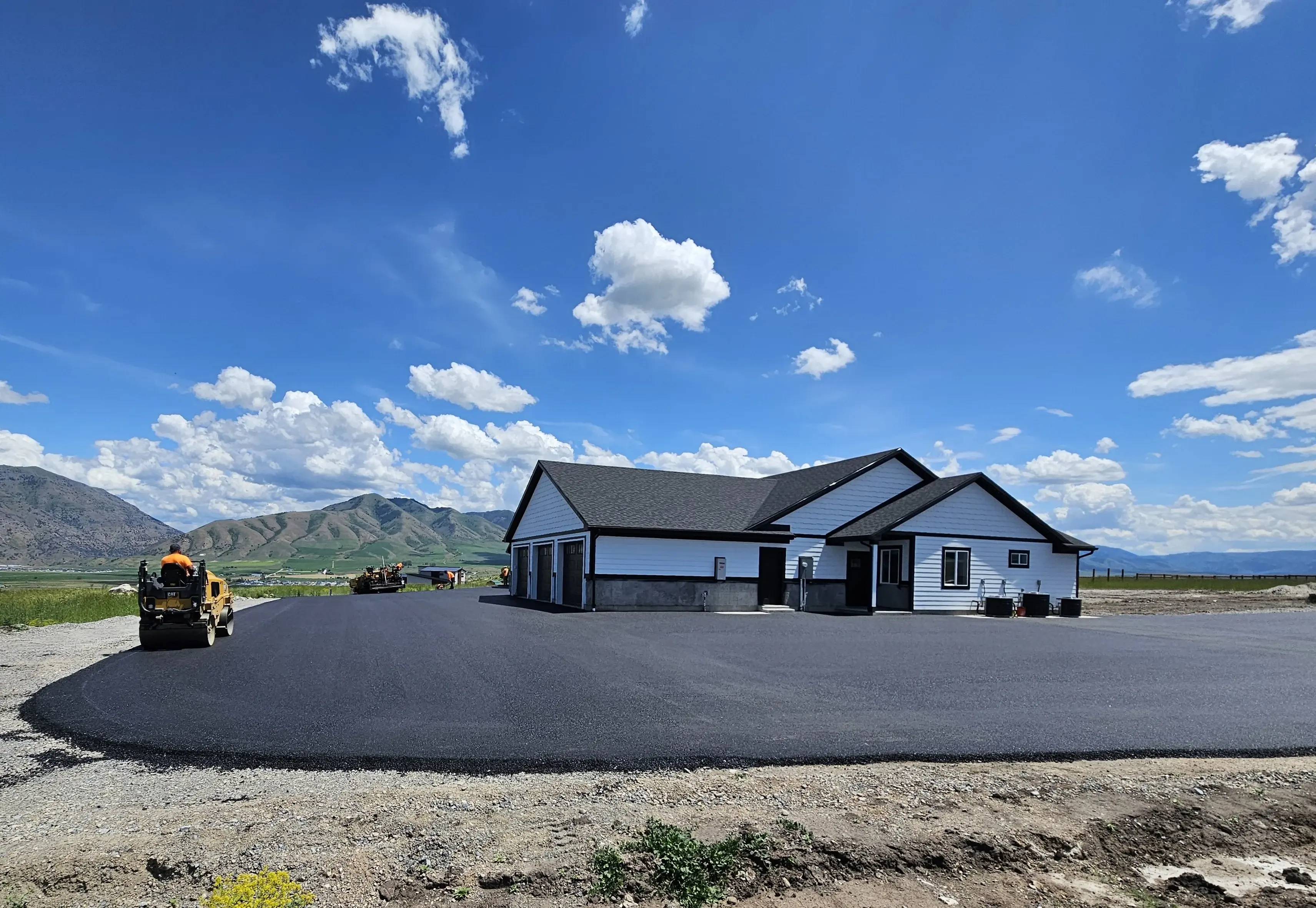 Hyrum Residential