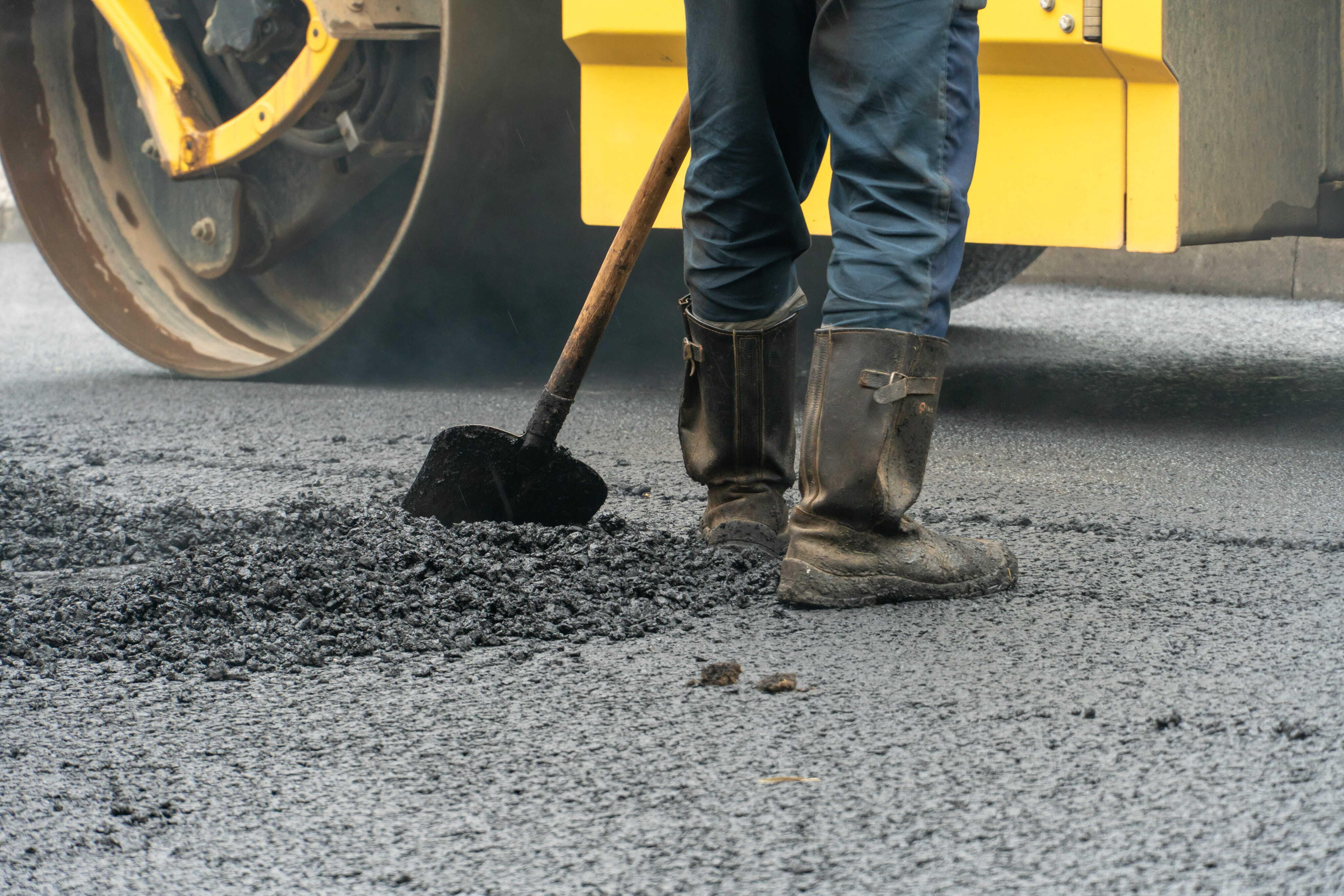 Spring Asphalt Maintenance Checklist for Commercial Properties 